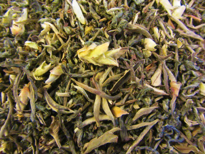 Grüner Drache Wilder Tee